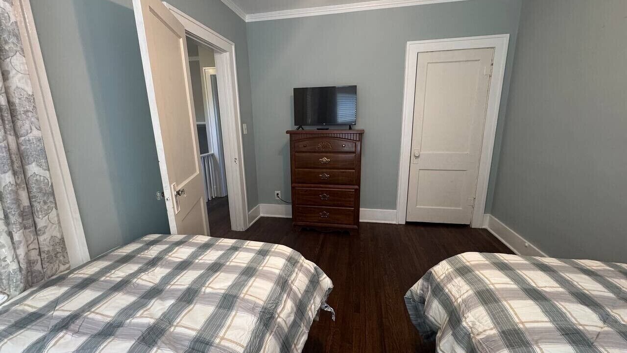 Photo of Bedroom in Cherry Street