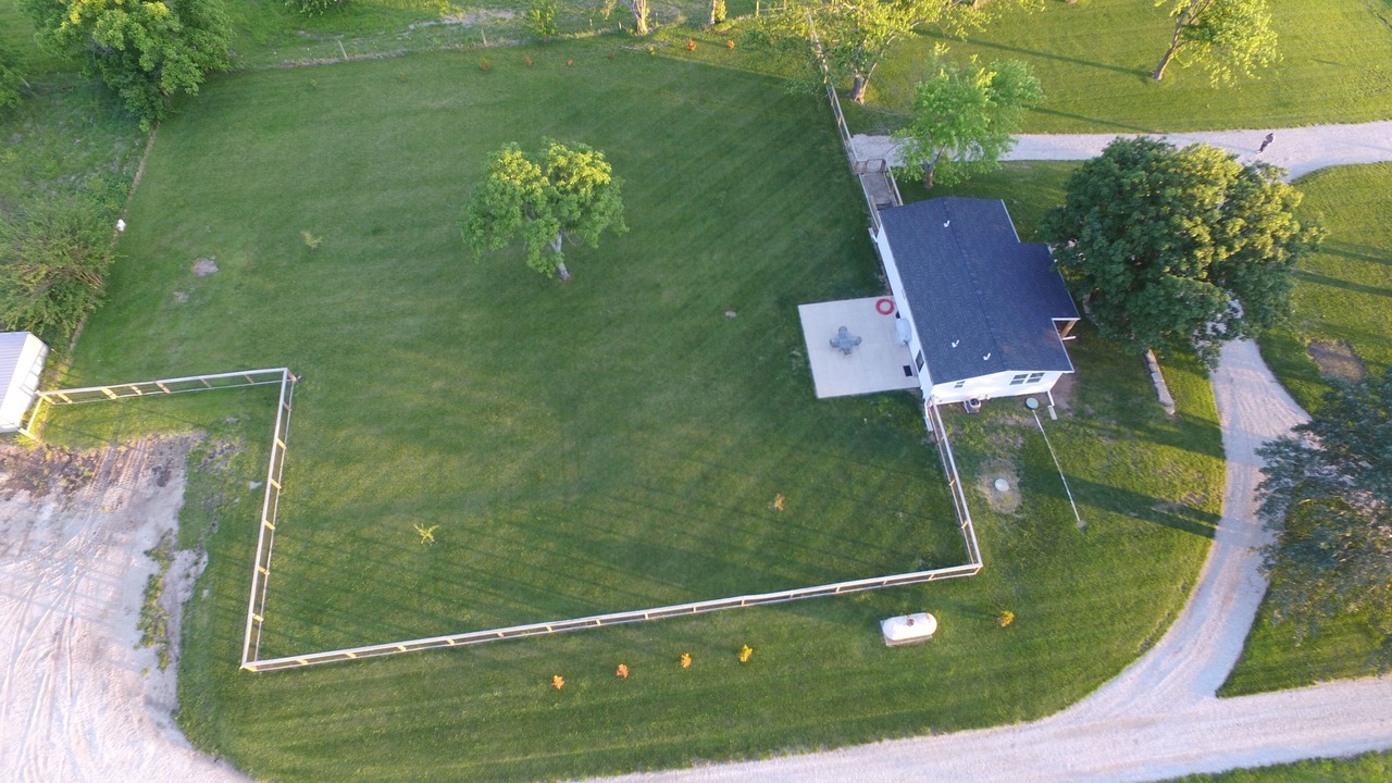 Photo of Outdoor in Wea