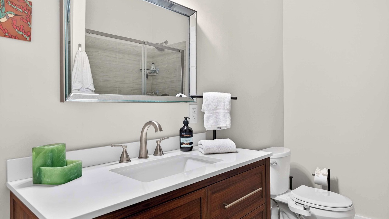 Photo of Bathroom in Shelby Park