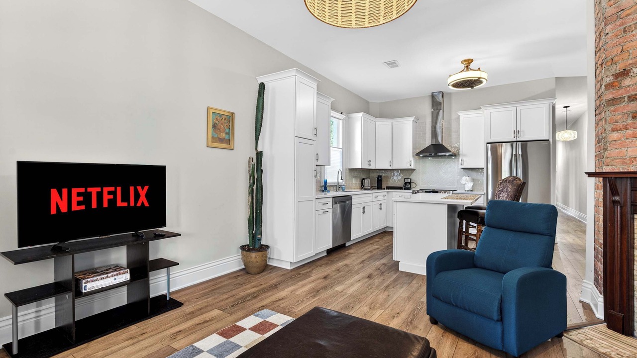 Photo of Livingroom in Shelby Park