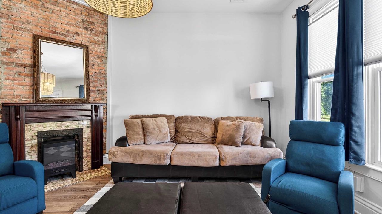 Photo of Livingroom in Shelby Park