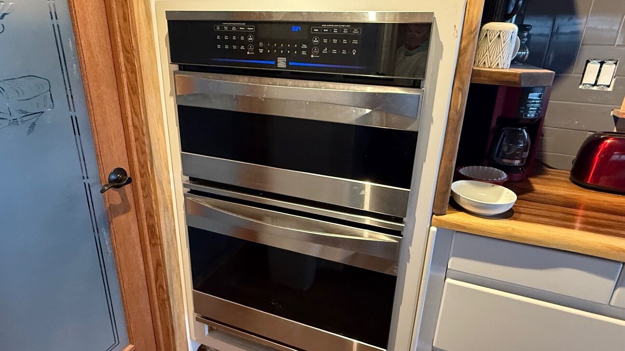 Photo of Kitchen in Lincoln County