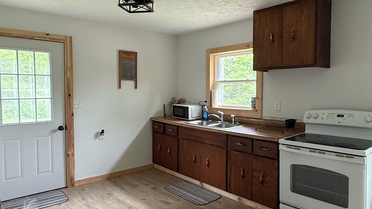 Photo of Kitchen in Elk Creek
