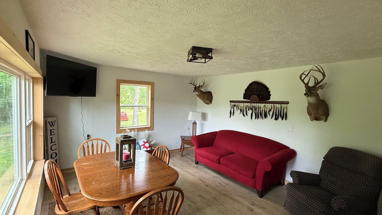 Photo of Livingroom in Elk Creek
