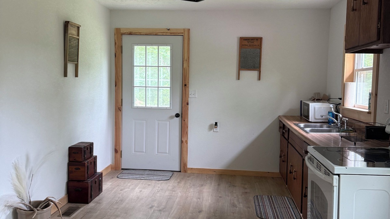 Photo of Kitchen in Elk Creek