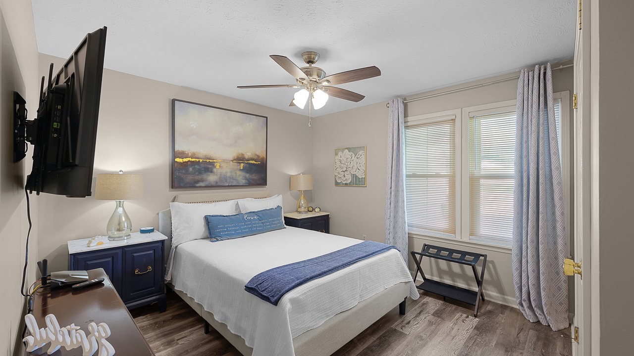 Photo of Bedroom in Jackson