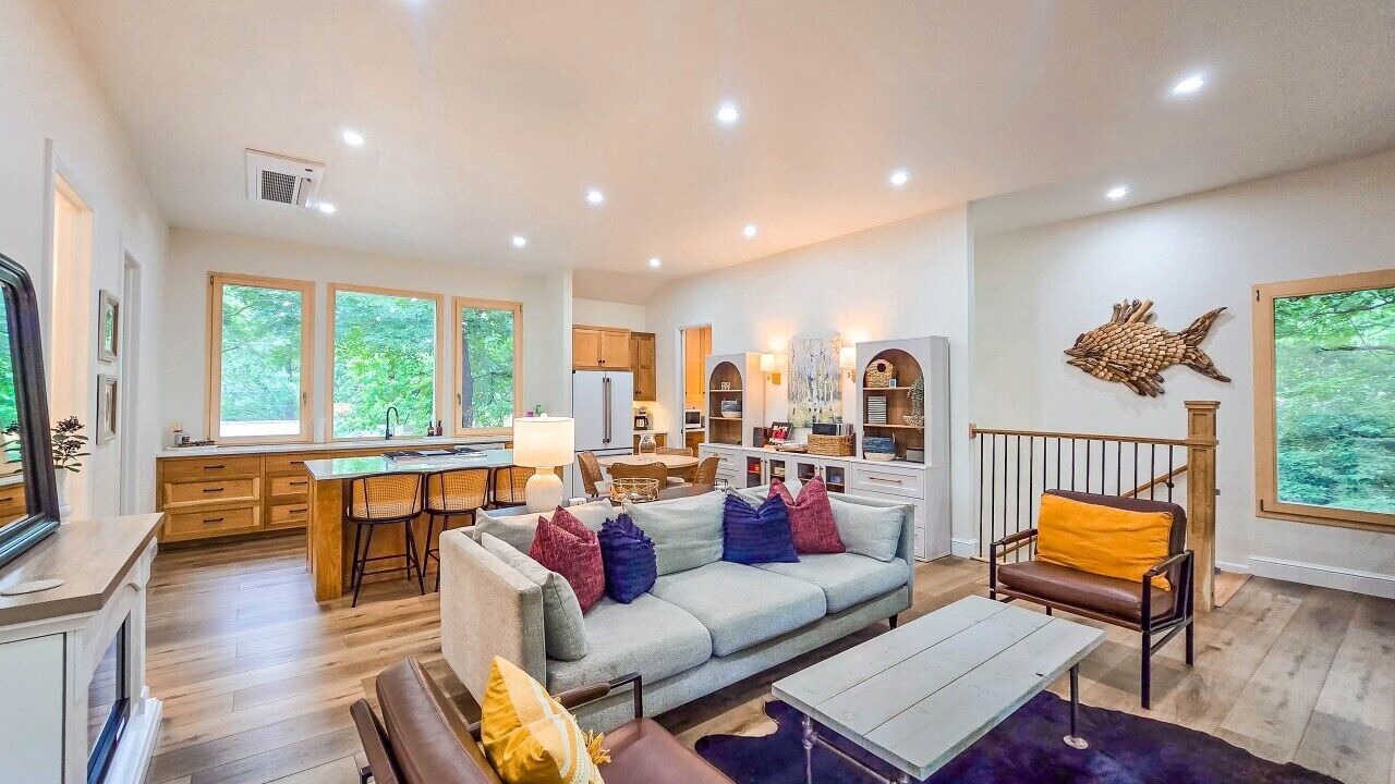 Photo of Livingroom in Texanna