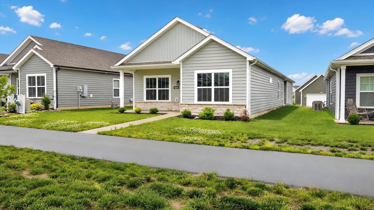 Photo of Outdoor in Jeffersonville