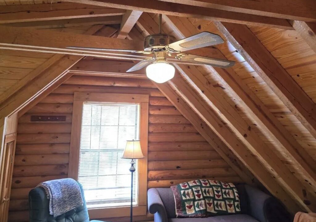 Photo of Livingroom in Oneida