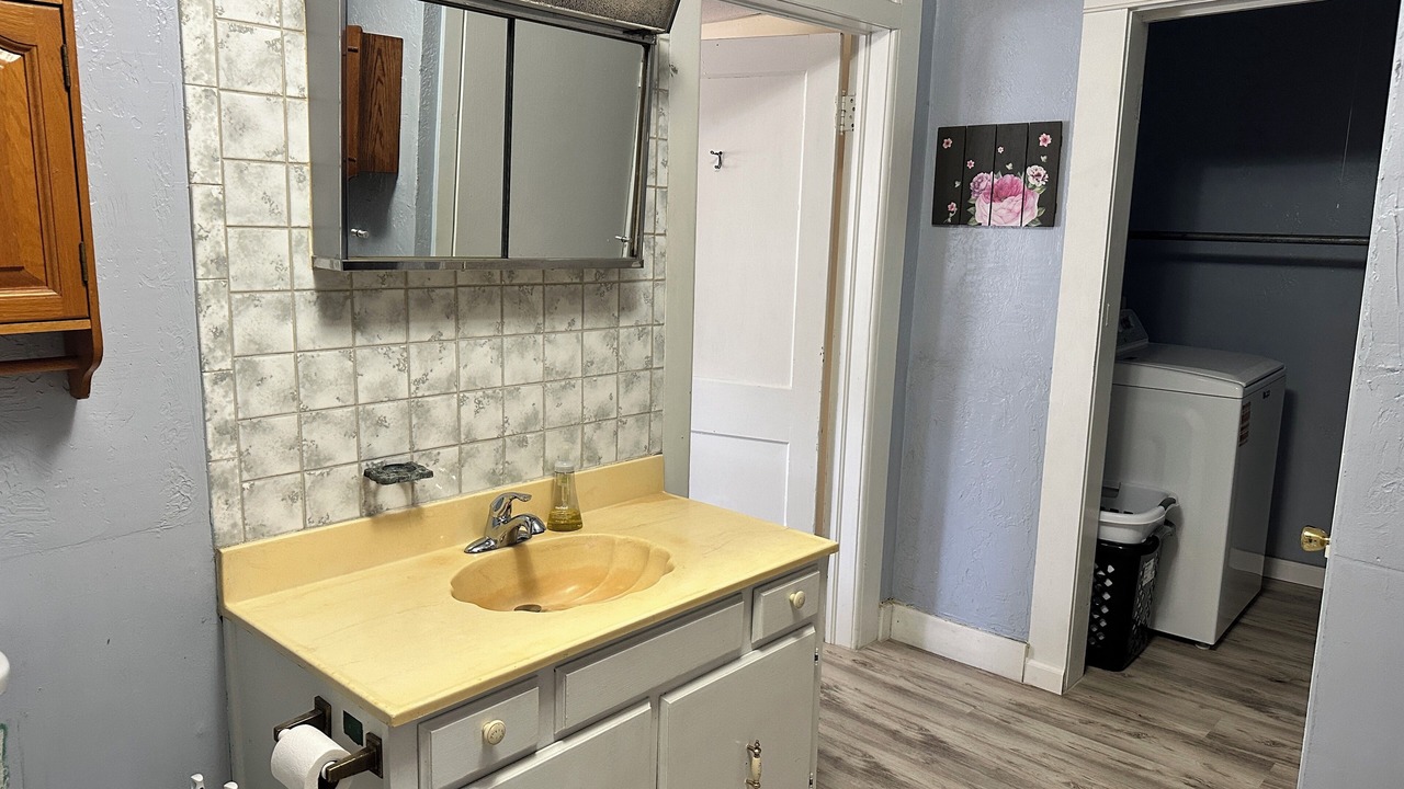 Photo of Bathroom in Leavenworth