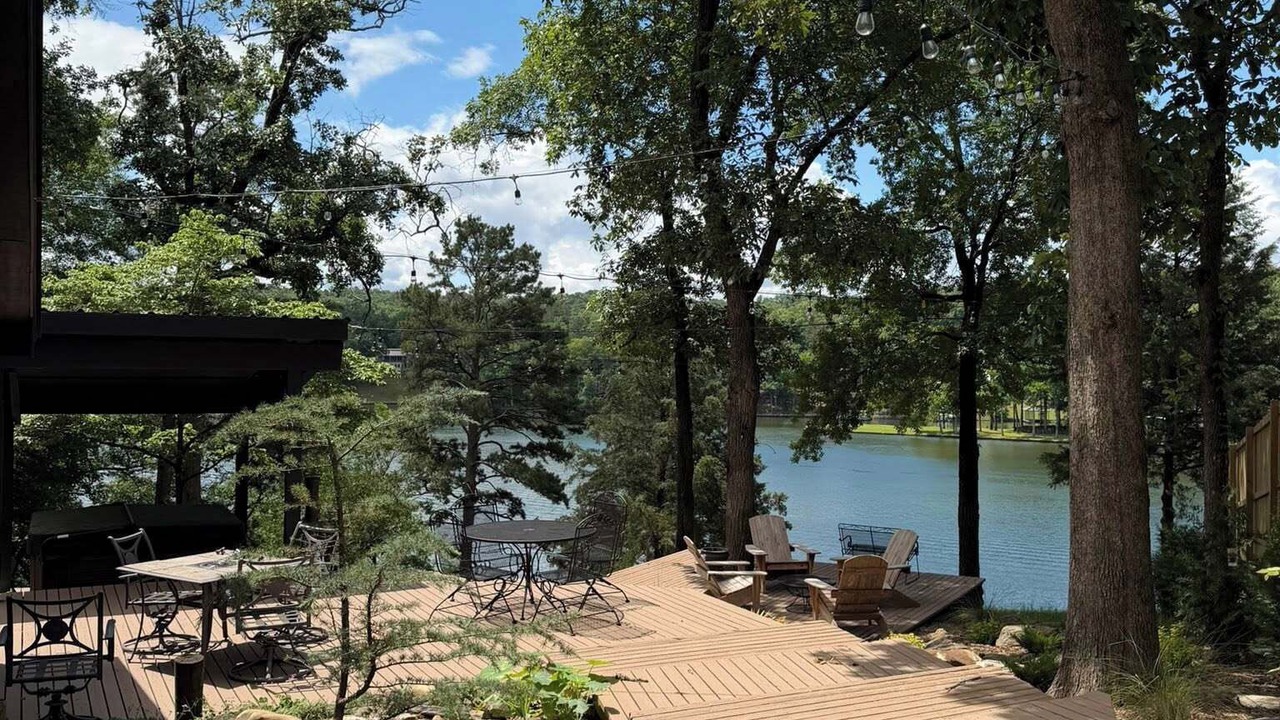 Photo of Patio Balcony in Lake Catherine
