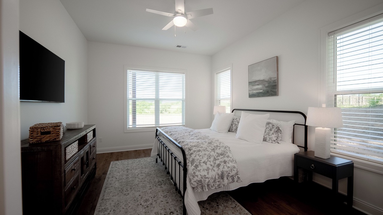 Photo of Bedroom in Smithville