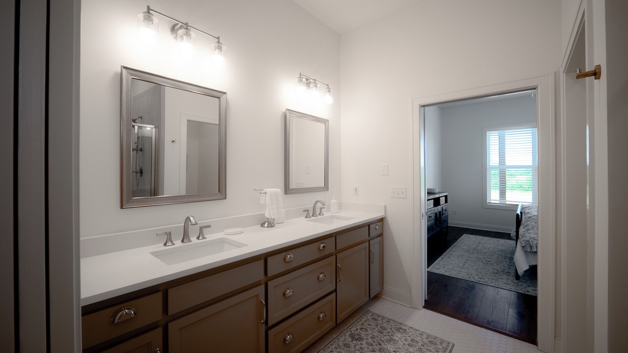 Photo of Bathroom in Smithville