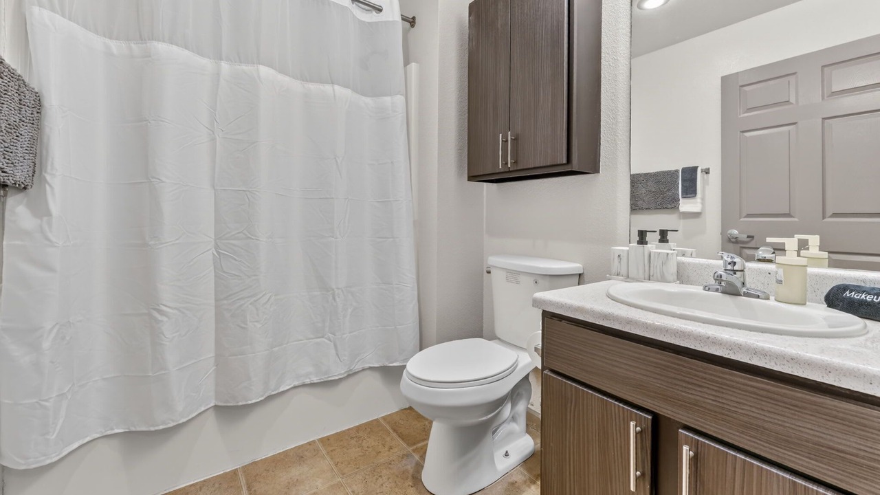 Photo of Bathroom in River Market