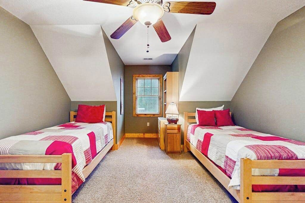 Photo of Bedroom in Sylva