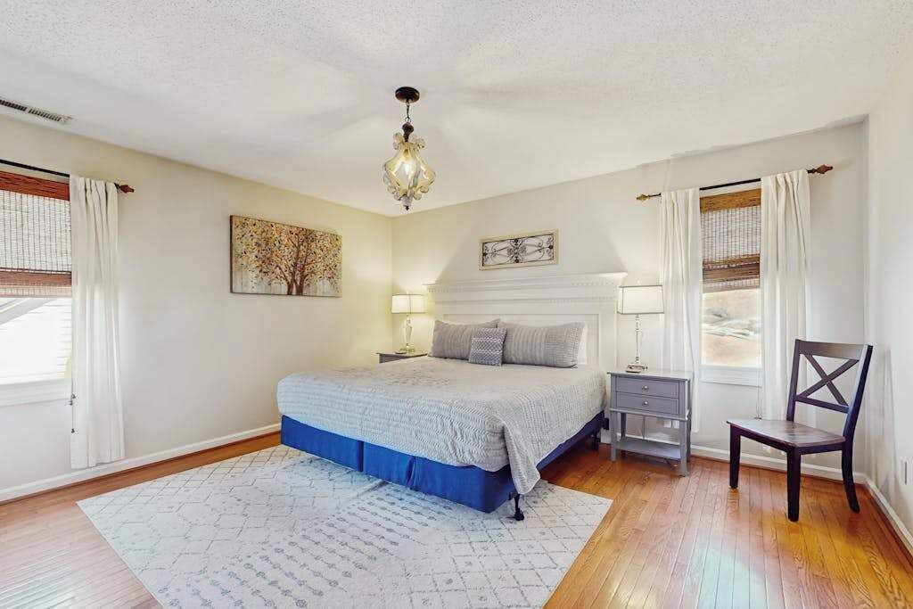 Photo of Bedroom in Sylva