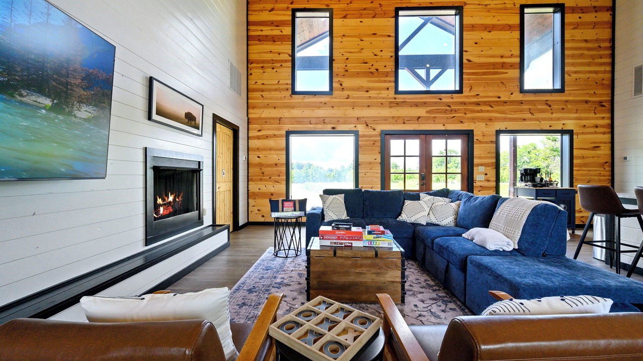Photo of Livingroom in Broken Bow