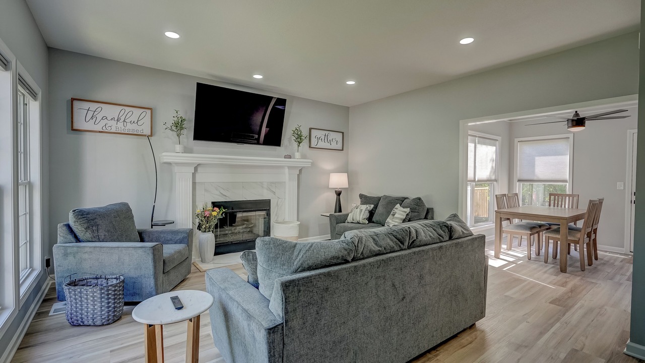 Photo of Livingroom in Olathe
