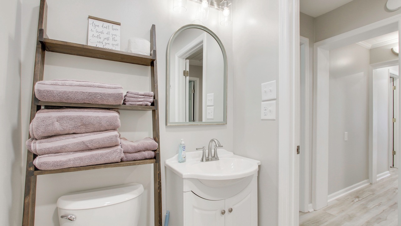 Photo of Bathroom in Killen