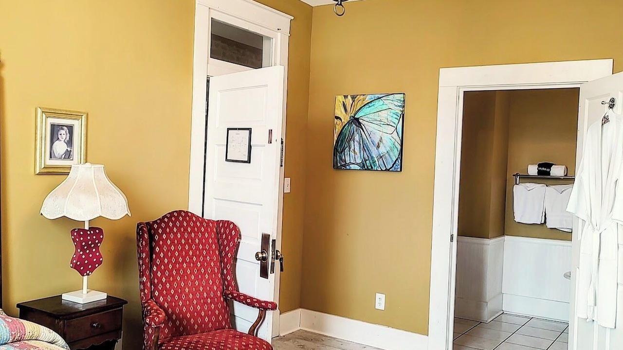 Photo of Bedroom in Cowan