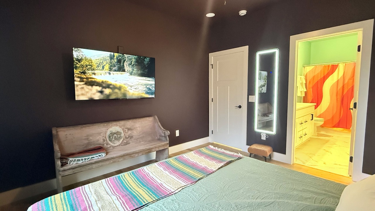 Photo of Bedroom in Scottsville
