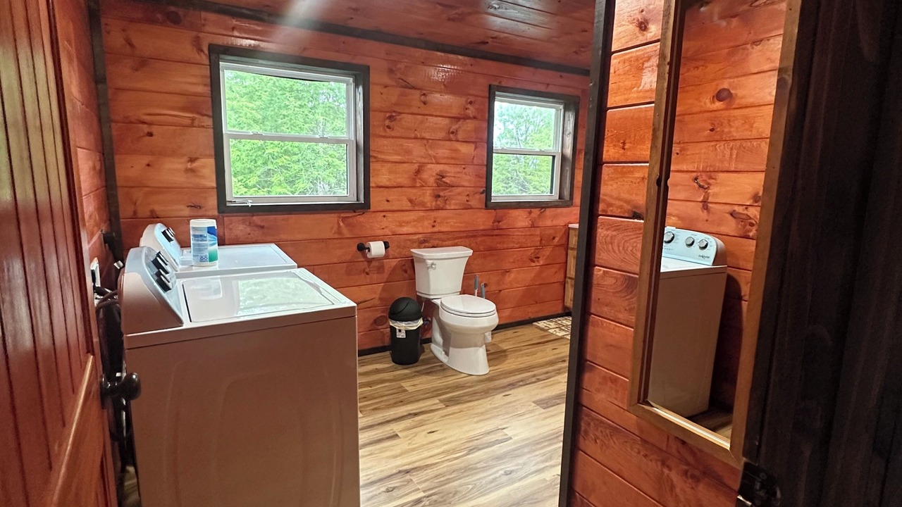 Photo of Bathroom in Parkers Lake