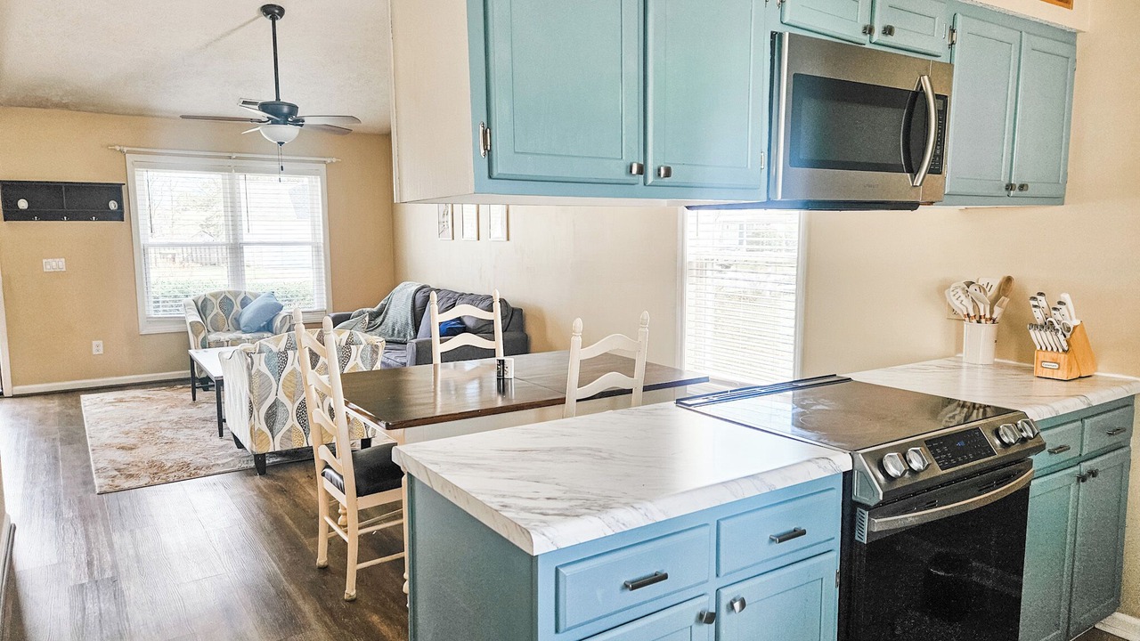 Photo of Kitchen in Murraysville