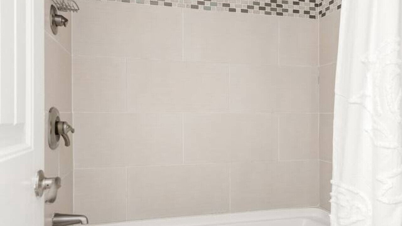 Photo of Bathroom in Music Row