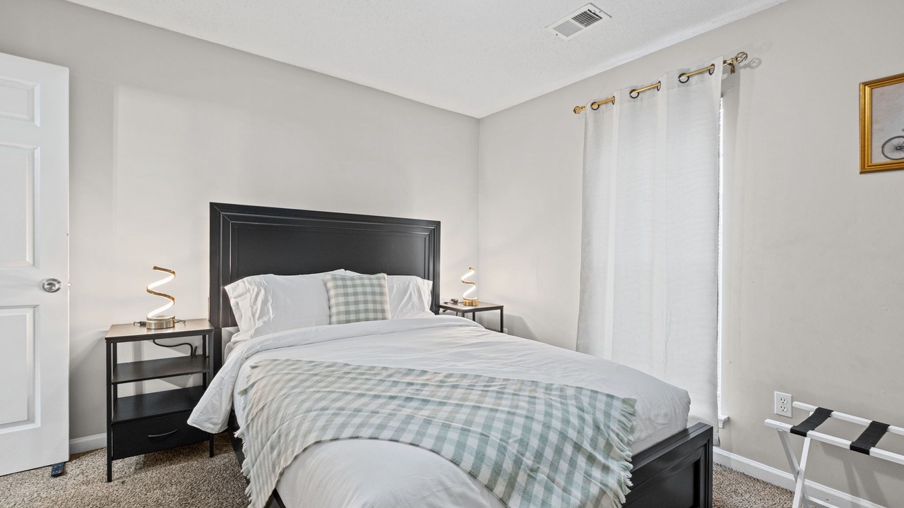 Photo of Bedroom in Southaven