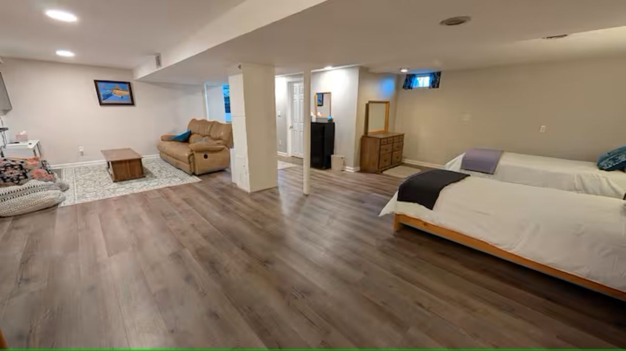 Photo of Bedroom in Raytown