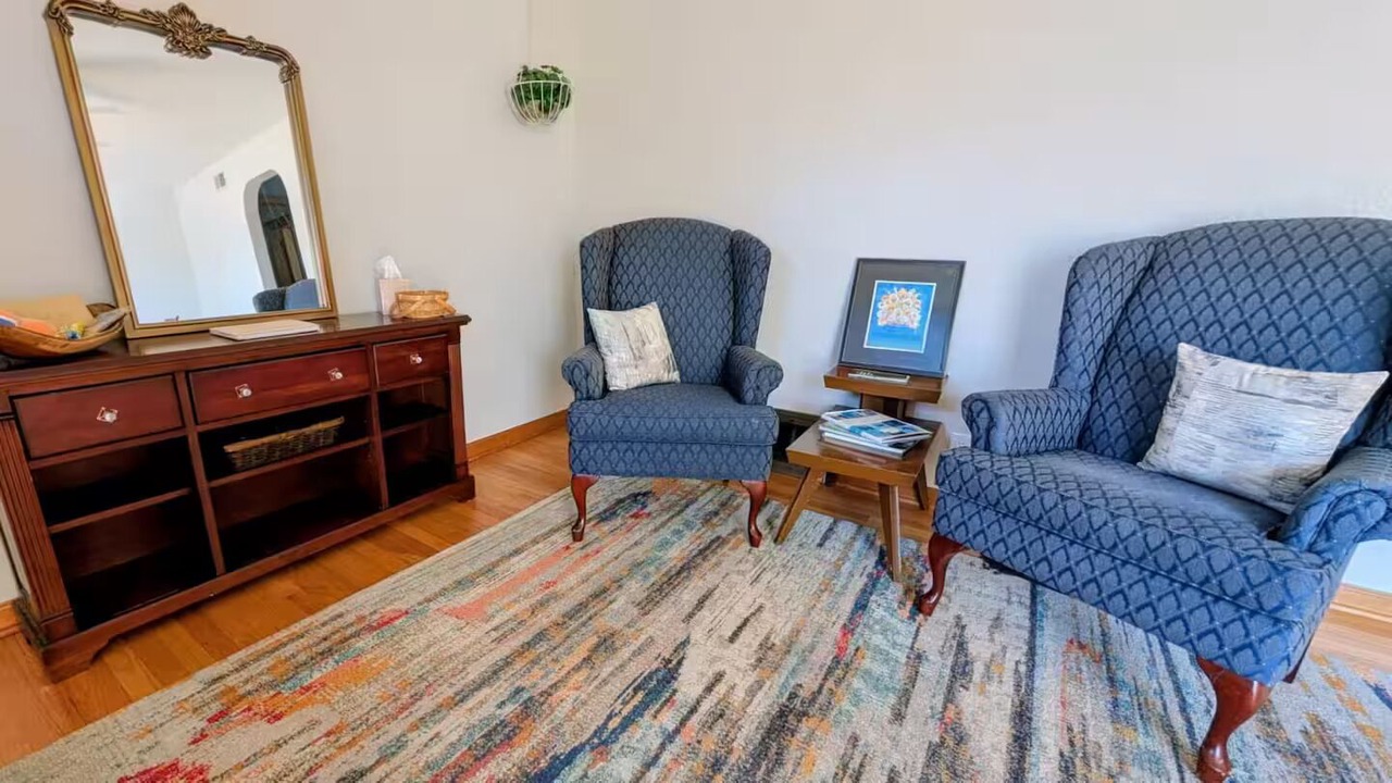 Photo of Livingroom in Raytown
