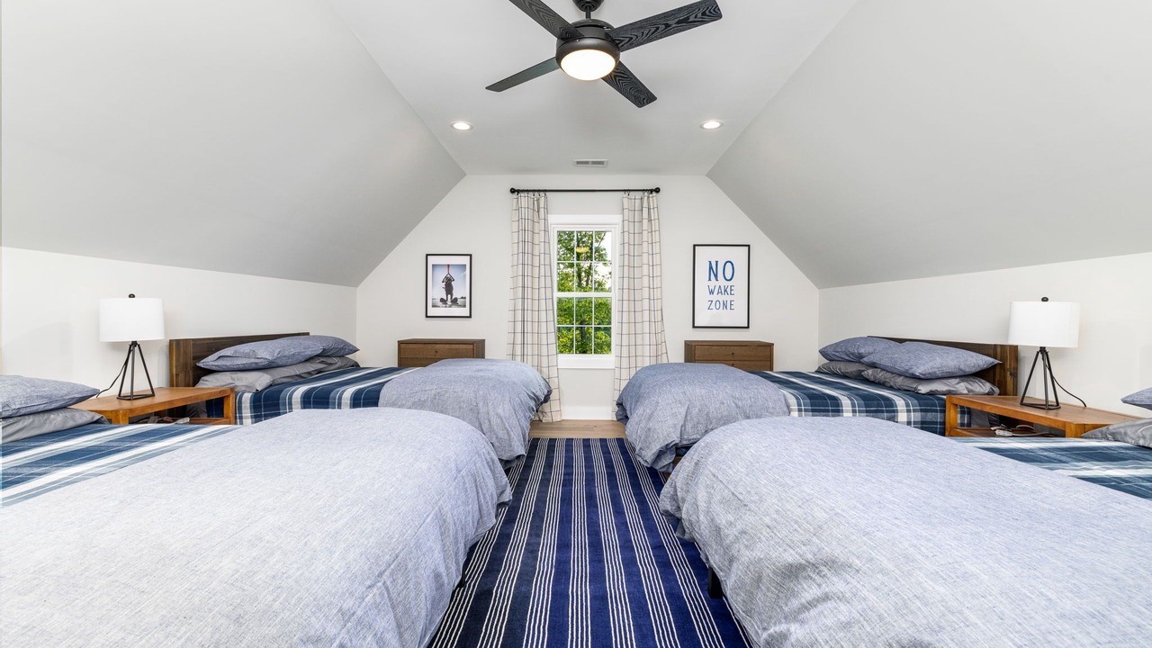 Photo of Bedroom in Wise