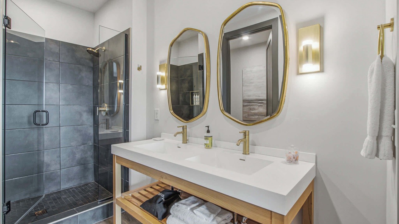 Photo of Bathroom in Rolling Mill Hill