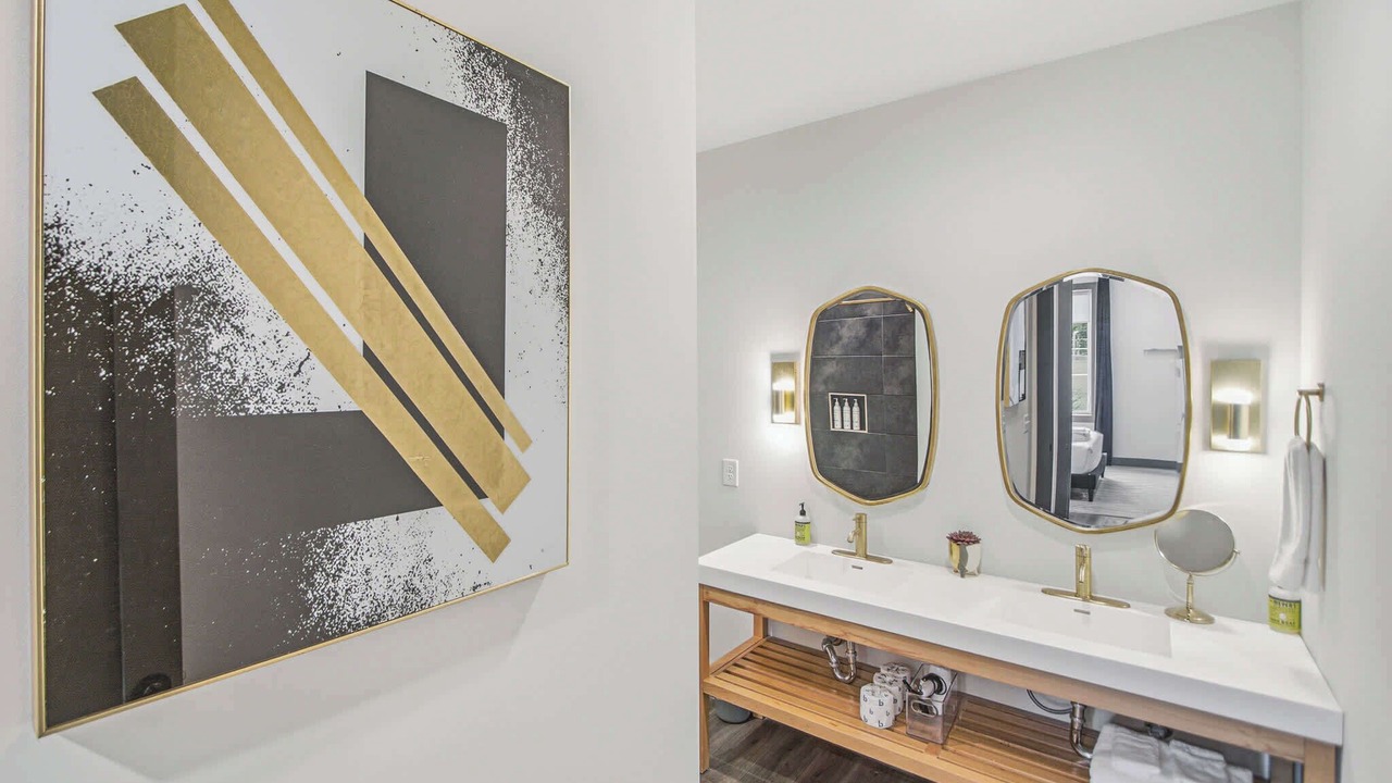 Photo of Bathroom in Rolling Mill Hill