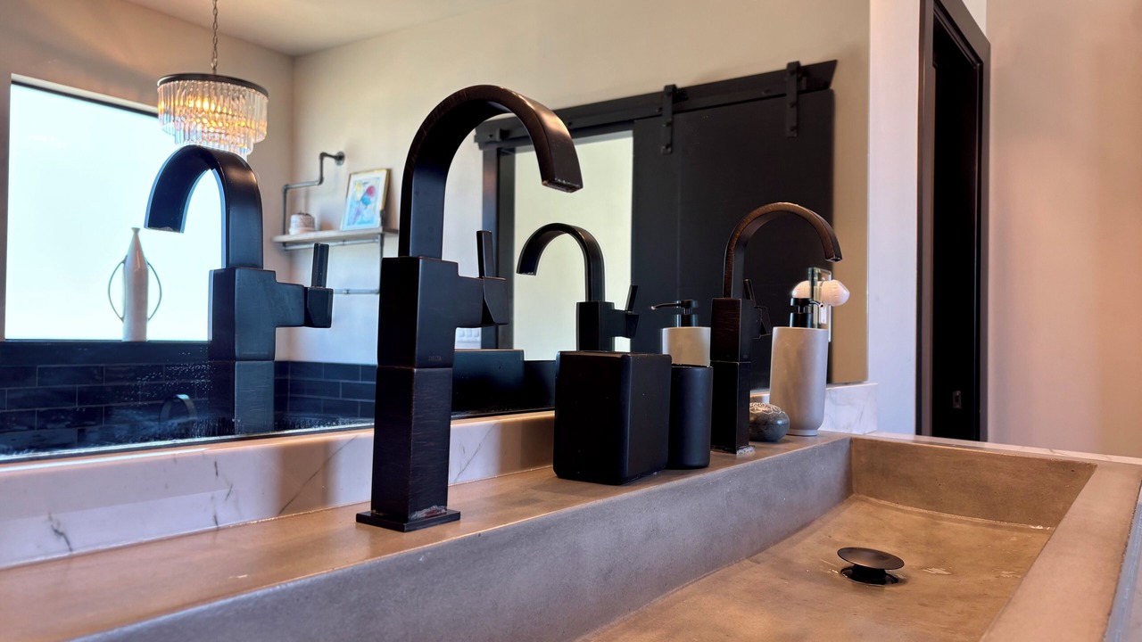 Photo of Bathroom in Broken Arrow