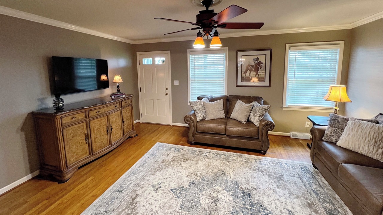 Photo of Livingroom in Shelbyville