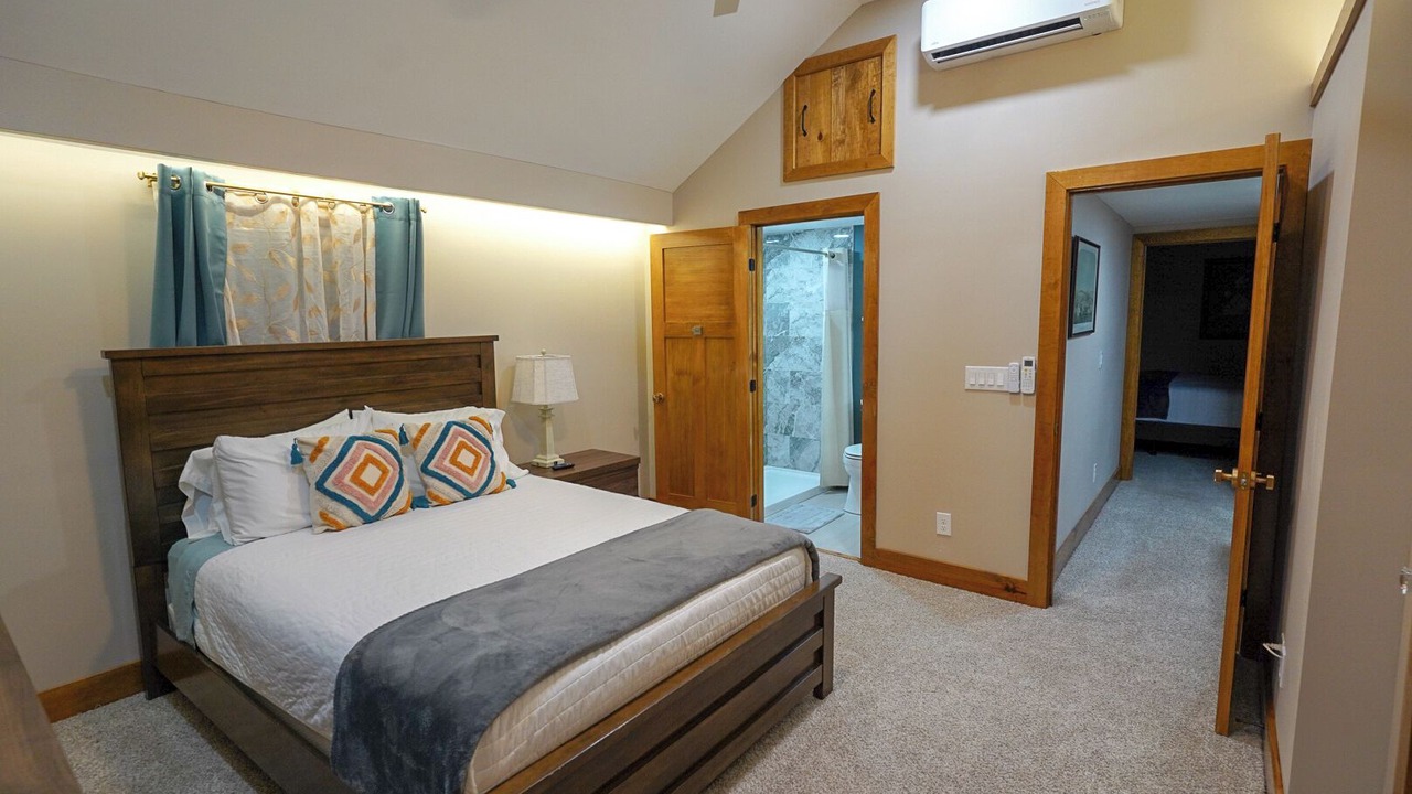 Photo of Bedroom in New Bern