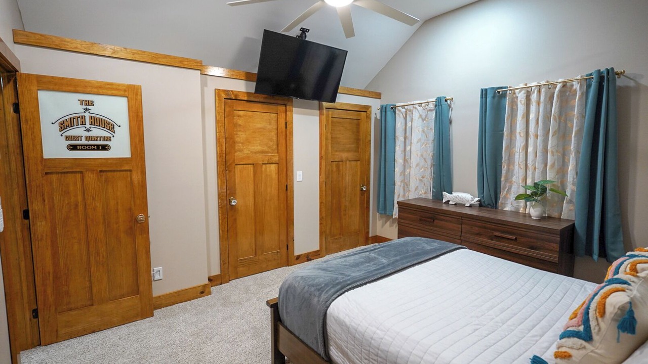 Photo of Bedroom in New Bern