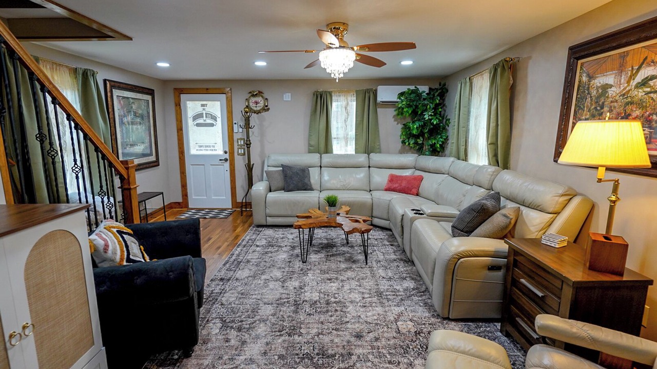 Photo of Livingroom in New Bern