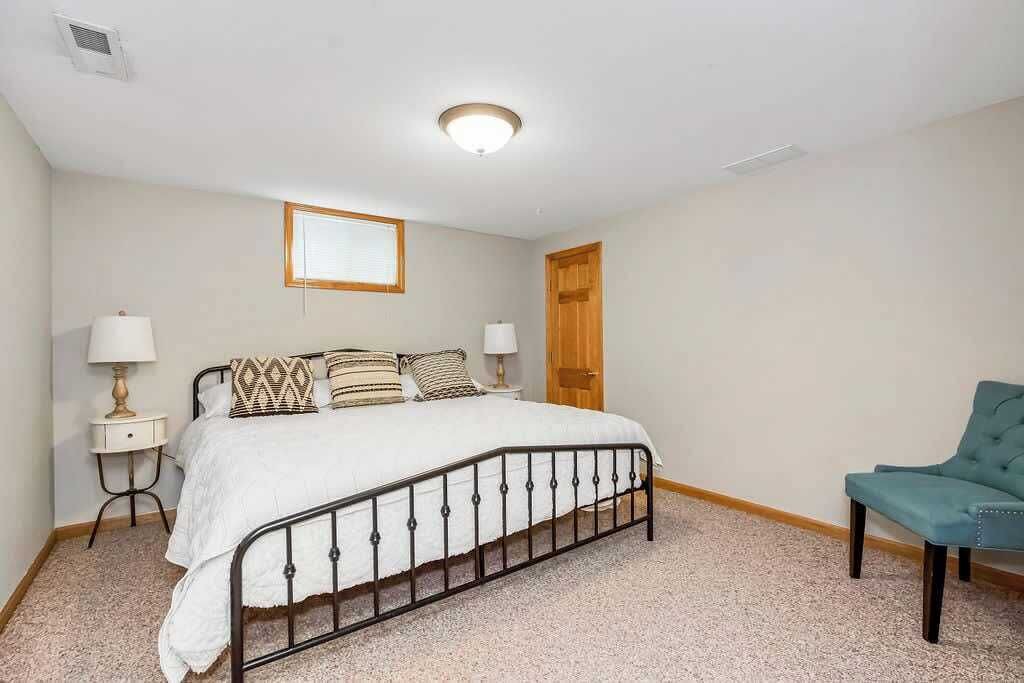 Photo of Bedroom in Raytown