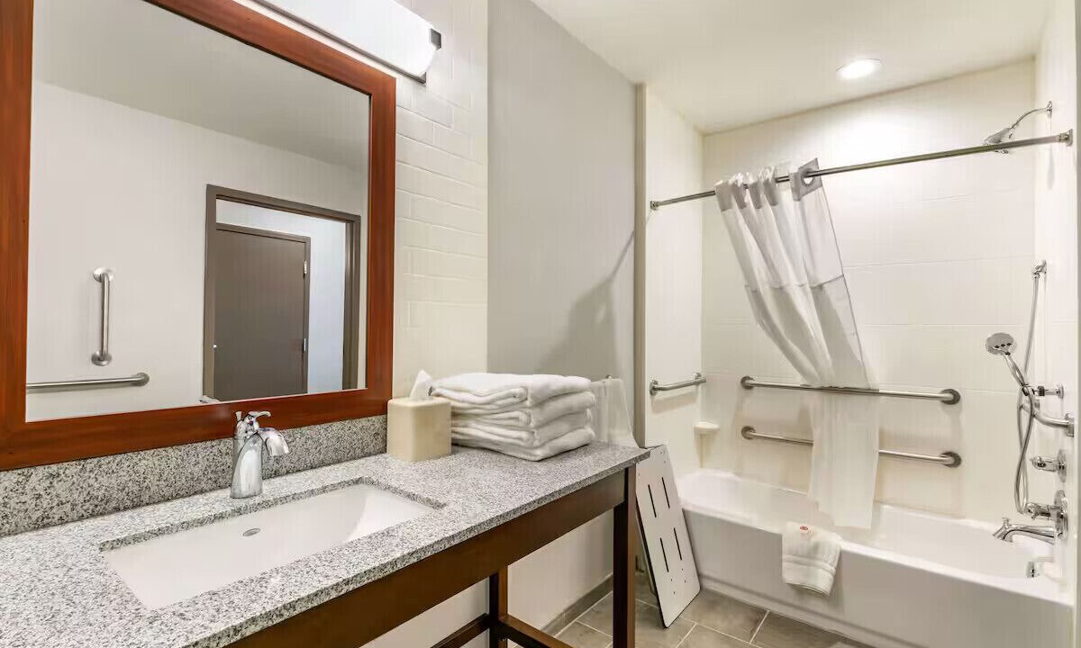 Photo of Bathroom in Tupelo