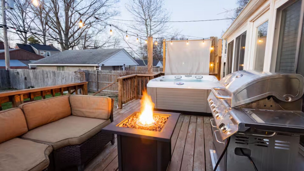 Photo of Patio Balcony in Iroquois