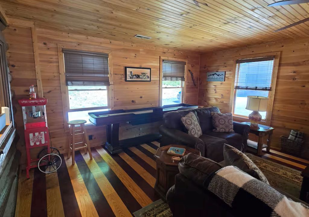 Photo of Livingroom in Seymour