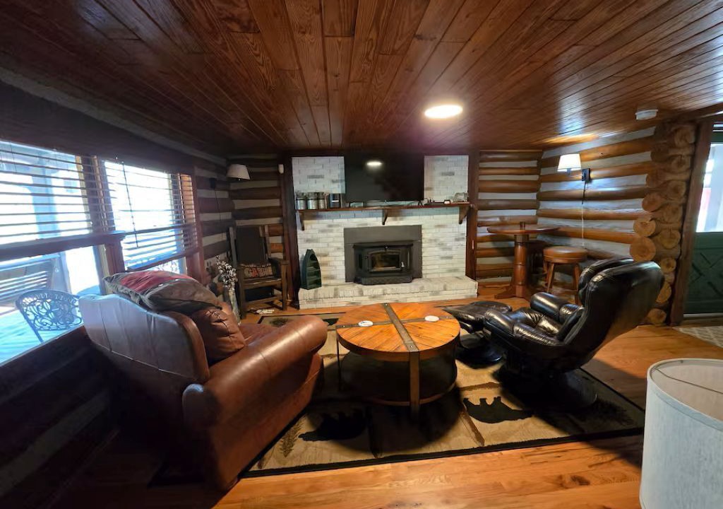 Photo of Livingroom in Seymour