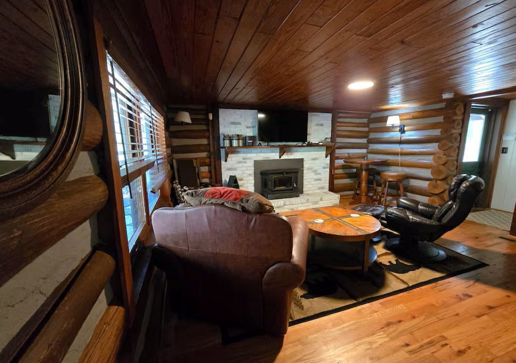 Photo of Livingroom in Seymour