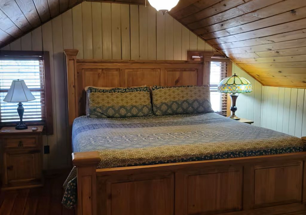 Photo of Bedroom in Seymour