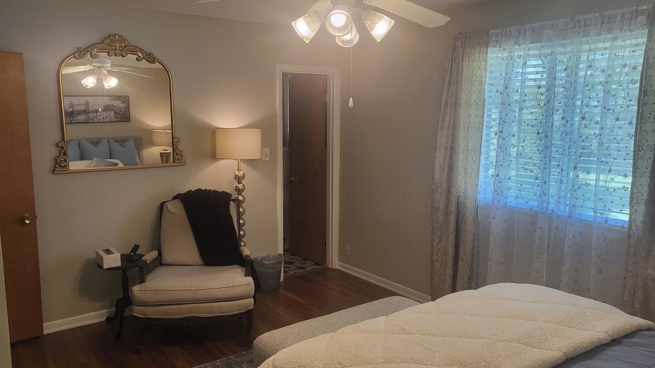 Photo of Bedroom in Waldron