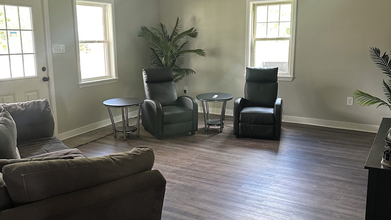 Photo of Livingroom in Corinth