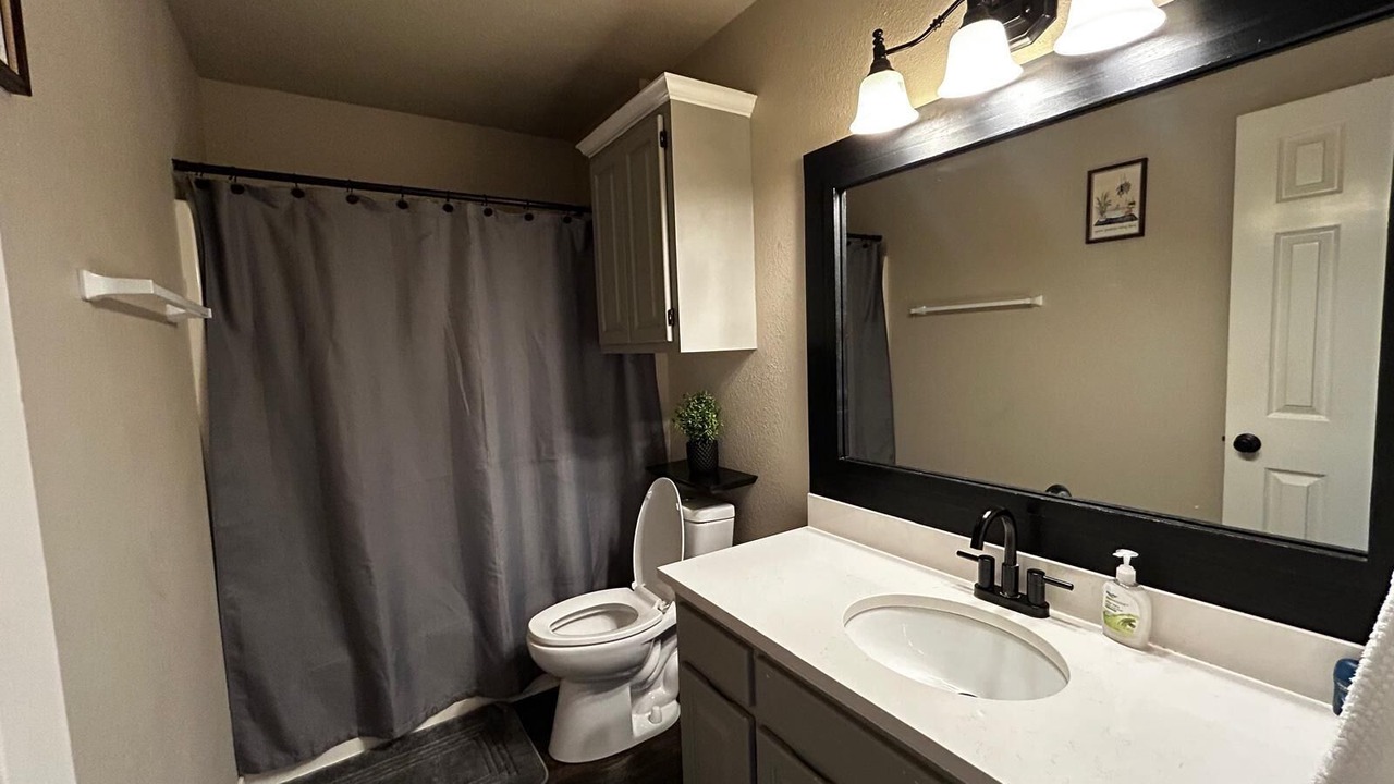 Photo of Bathroom in Jenks