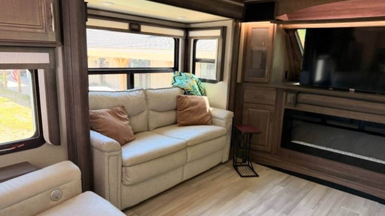 Photo of Livingroom in Eufaula